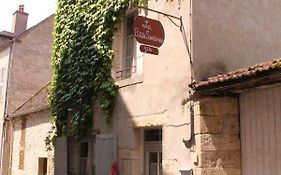 La Petite Sentence De Noyers